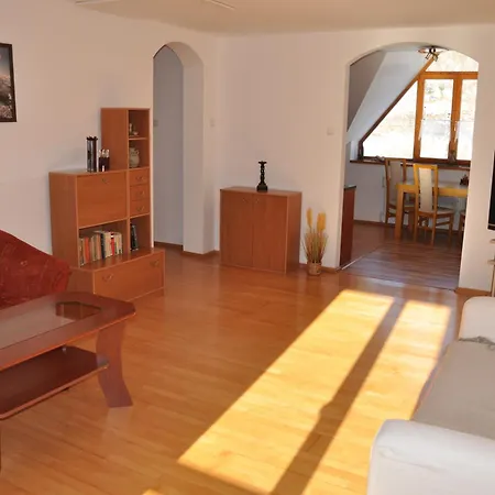 Pod Velkou Racou Oscadnica